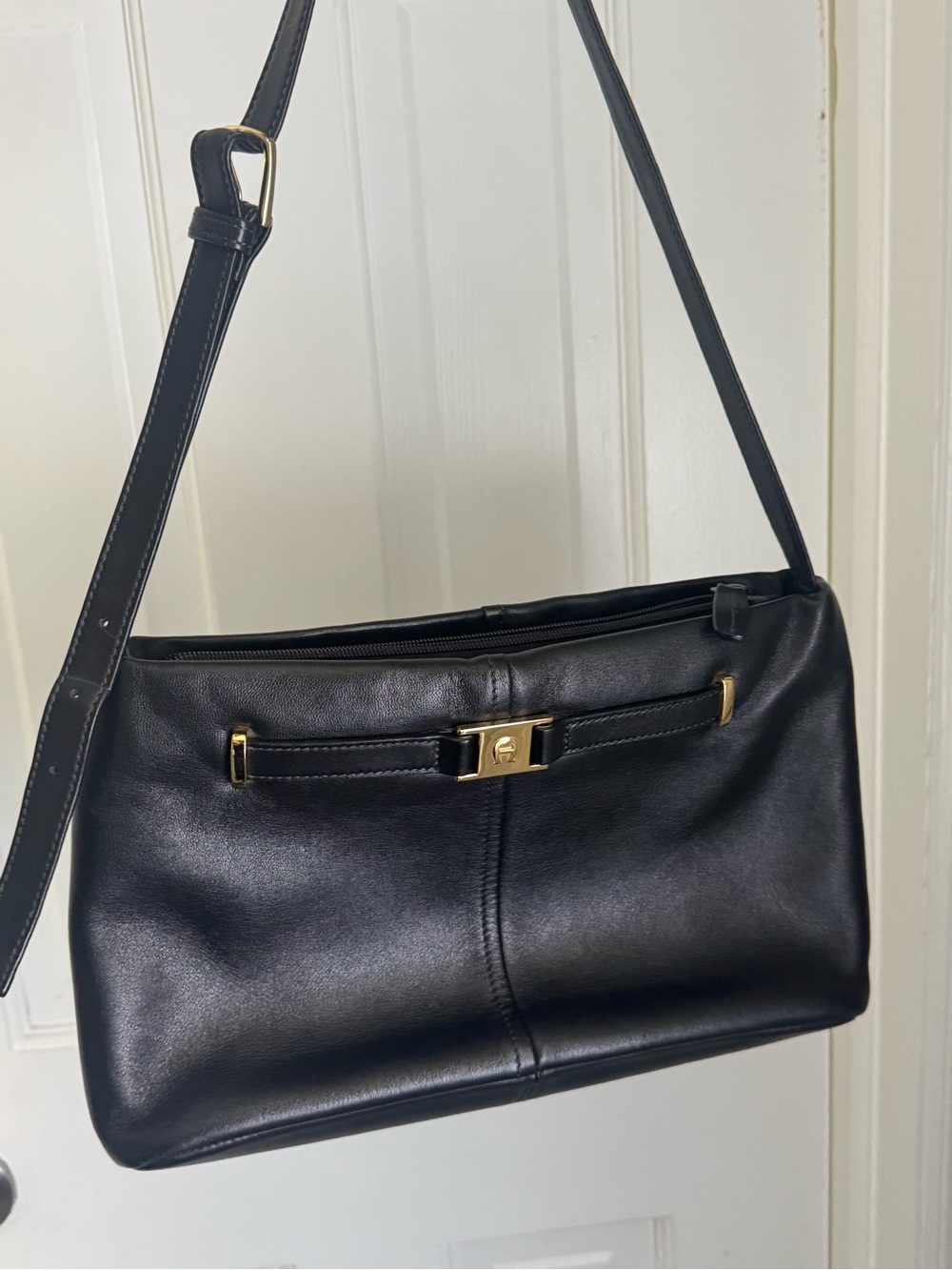 Etienne Aigner Black Leather Shoulder Bag with Gold Accent